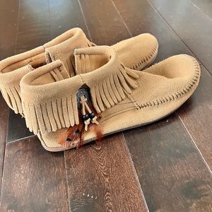 Minnetonka moccasins